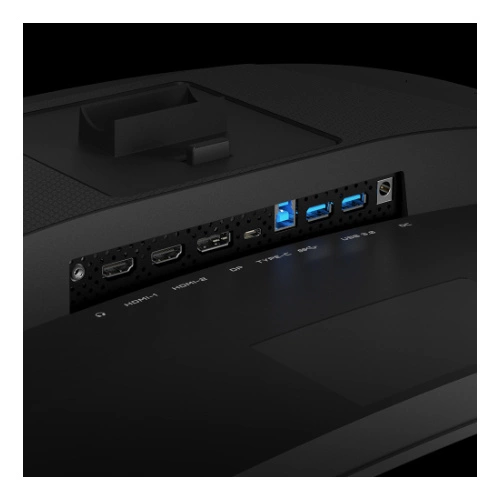 Monitor 31.5" Gigabyte M32QC-EK 2560 x 1440 QHD 165Hz matriz de pantalla VA