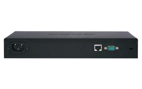 Conmutador QNAP QSW-M1204-4C 1x 1Gb 8x SFP+ 4x RJ-45/SFP+